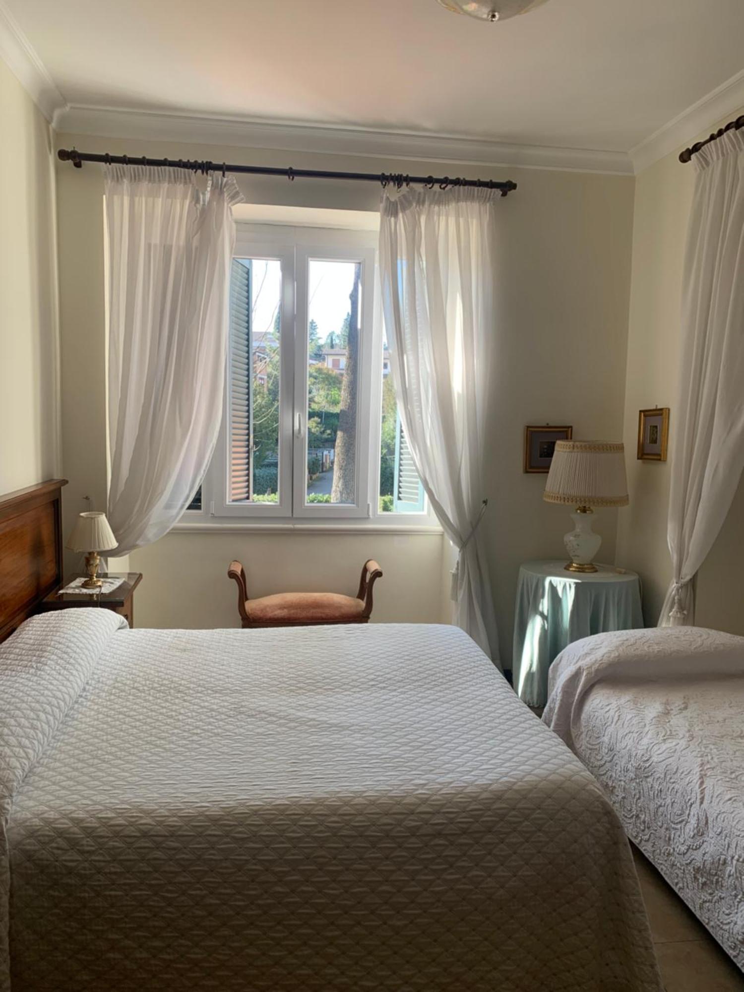 Villa Orsini Рим Екстериор снимка