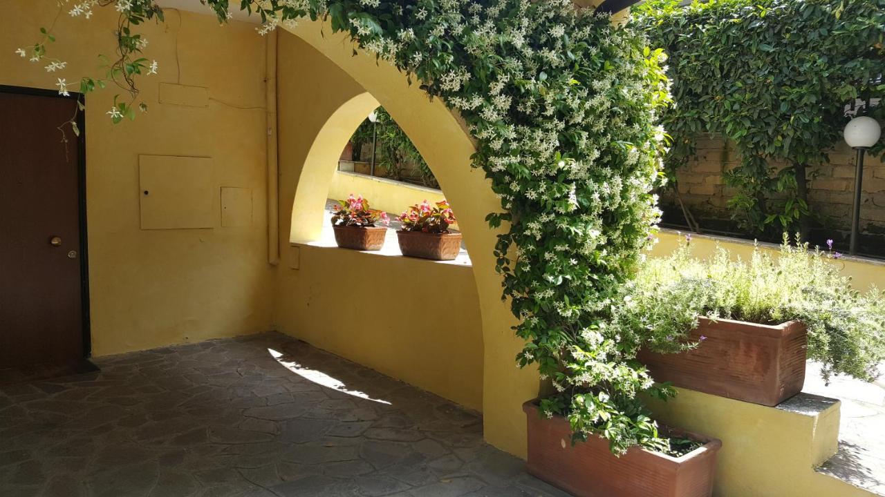 Villa Orsini Рим Екстериор снимка